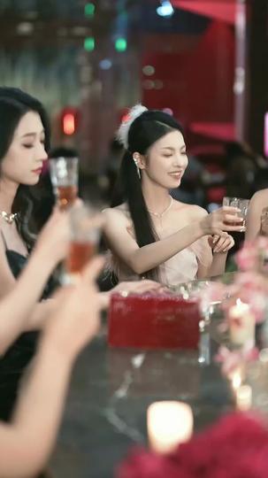 頂級豪門總裁成了我的金絲雀 第2集