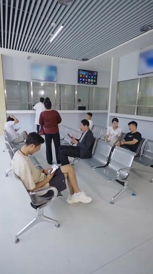 斷絕關系後，三個姐姐跪地求饒 第6集