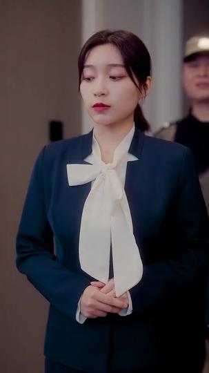 Fachadas que se Desvanecen: Amor más Allá del Contrato (Doblado) Episodio 11