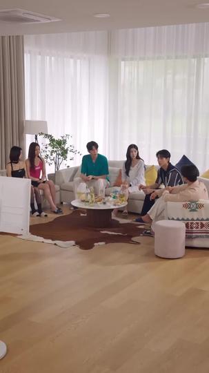 Harus Sharehouse(Sulih Suara) Episode 11