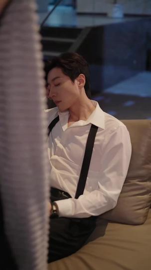 Keep the Ring, I'll Take My Crown Episode 10