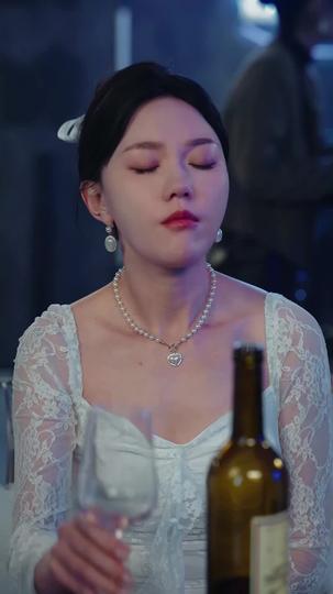 Her Savior, Her Stranger, Her Storm Episode 2