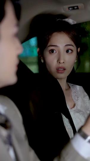 El Amor Florece en Corazones Contraídos Episodio 6