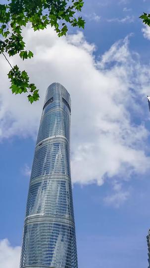 离婚后独美，夫人她飒爆全场 第8集