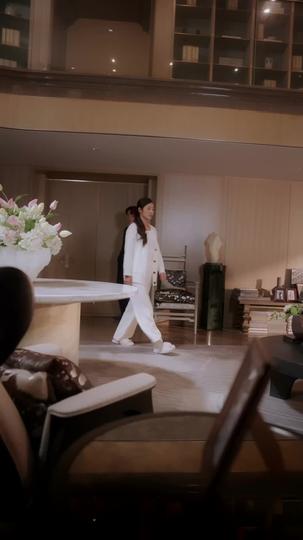 El fin de nosotros, el inicio de mi ascenso Episodio 2