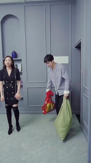 The Girlboss' Mysterious Guardian Episode 2