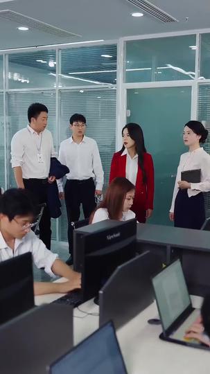 เสาหลักของบริษัทโดนปลดซะแล้ว ที่2ตอน
