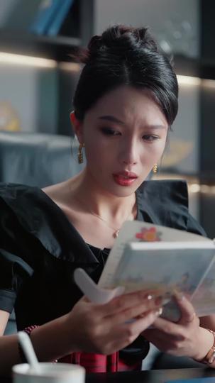  Crowned in Revenge: Her Life Reclaimed Episode 8