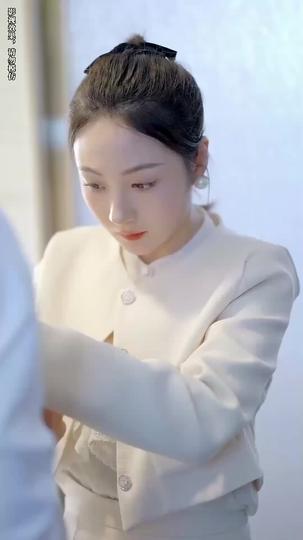  In Love's Twilight Episode 6