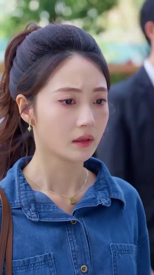 Catch Me or Kiss Me Goodbye Episode 4