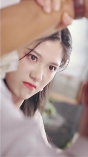 Spoiling My Sweet Wife to Her Core Episode 10