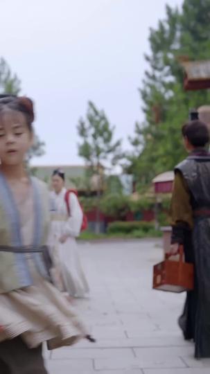 靈位婚下：她帶着女兒歸來 第6集