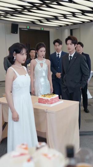 The Love She Lost to the World Episode 11