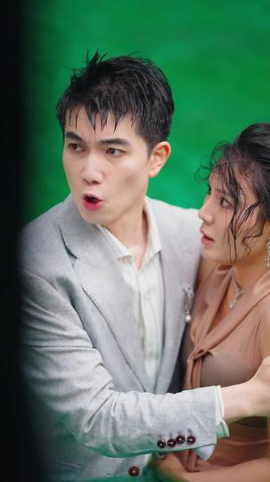 18岁太奶在线训孙 第10集