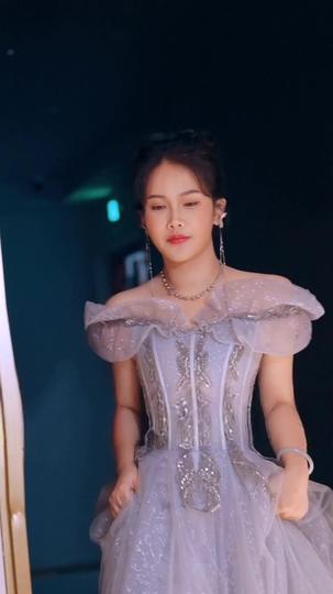 離婚後,夫人馬甲震驚全球 第10集