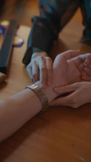 Touching Your Heartbeat Episode 10
