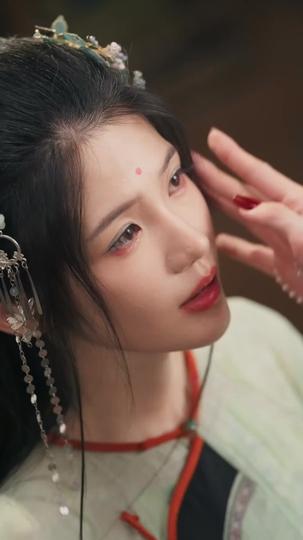 Velvet Revenge: Crowned in Blood Episode 2