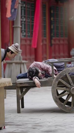 靈位婚下：她帶着女兒歸來 第8集
