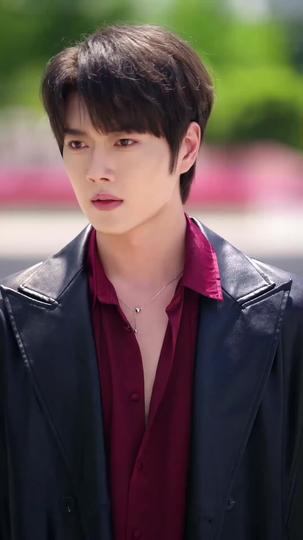 Coronada por su amor (Doblado) Episodio 3
