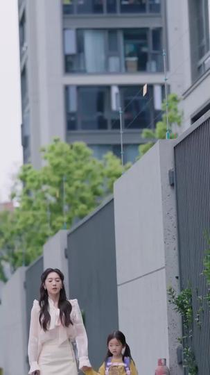 In Love, We Bloom Episode 11