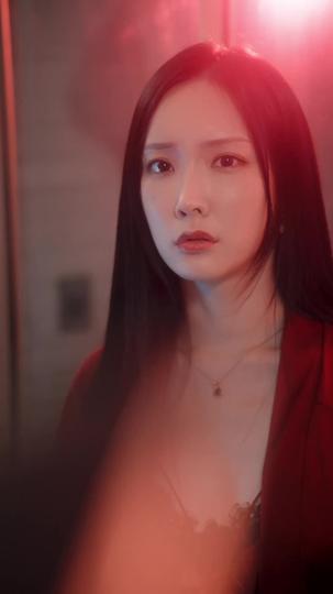 Trapped in Dangerous Liaisons Episode 11