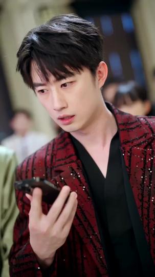 รอยร้าวในกรงทอง ที่8ตอน
