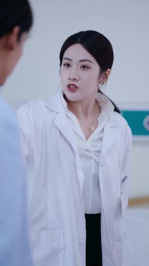 Kembalinya Dokter Legendaris Episode 4