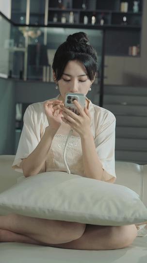饥荒年我囤货养了个古代男友 第9集
