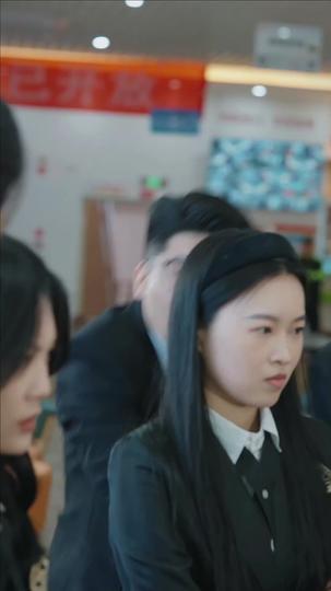 The Counterfeit Crown: Secrets of the Heiress Episode 7