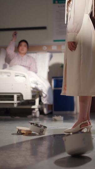 炽雪七年覆春衫 第1集