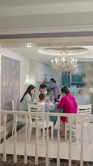 Silent Sacrifice: A Mother's Unyielding Love Episode 8