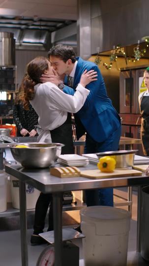 Food, Love, Robots Episode 6