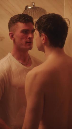 Loving You From the Football Sidelines Episode 4