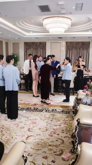 Masquerade of Wealth Episode 8