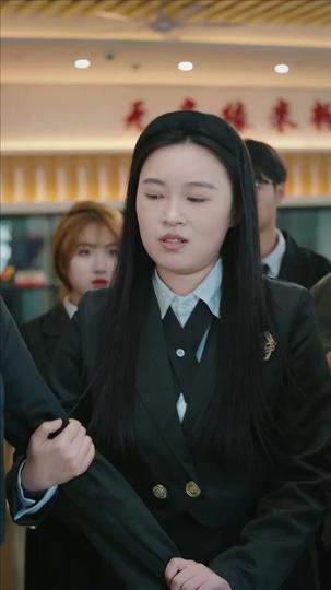 The Counterfeit Crown: Secrets of the Heiress Episode 8
