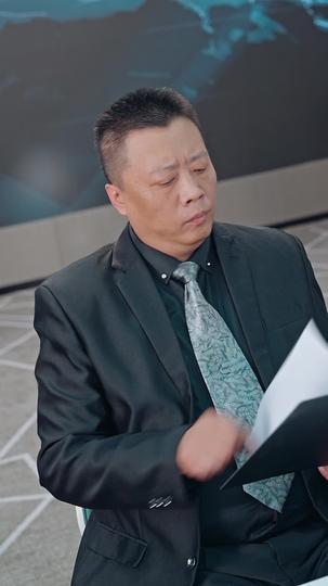 穿到十年后，拯救好大儿 第5集