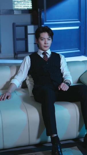 Love Falls Apart, Hearts Break Free Episode 3