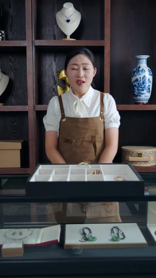 离别万里遥无期 第2集