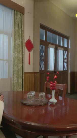 When the Curtain Falls on Us Episode 2