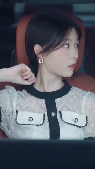 รักฉันล้อมใจเธอ ที่8ตอน