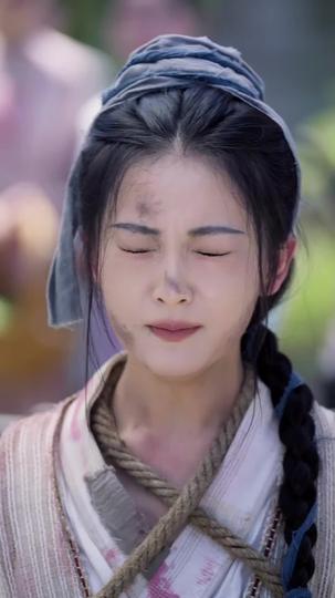Crowned Again: The Lost Princess's Return Episode 11