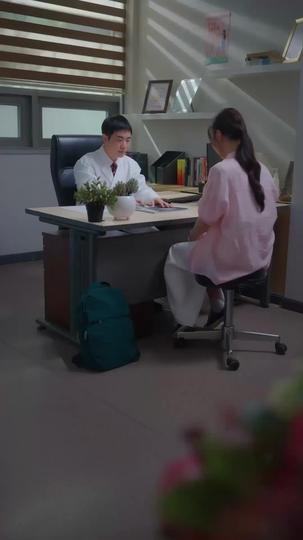 ซินเดอเรลล่ากับทายาทต้องสาป ที่1ตอน