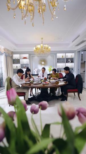 Taking the Crown My Way Episode 6